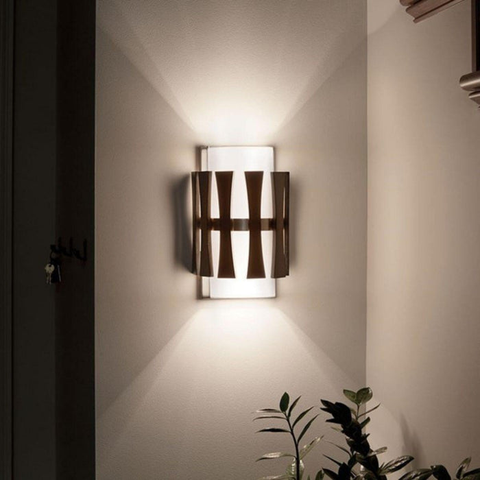 Wood and Steel Cirus Wall Light